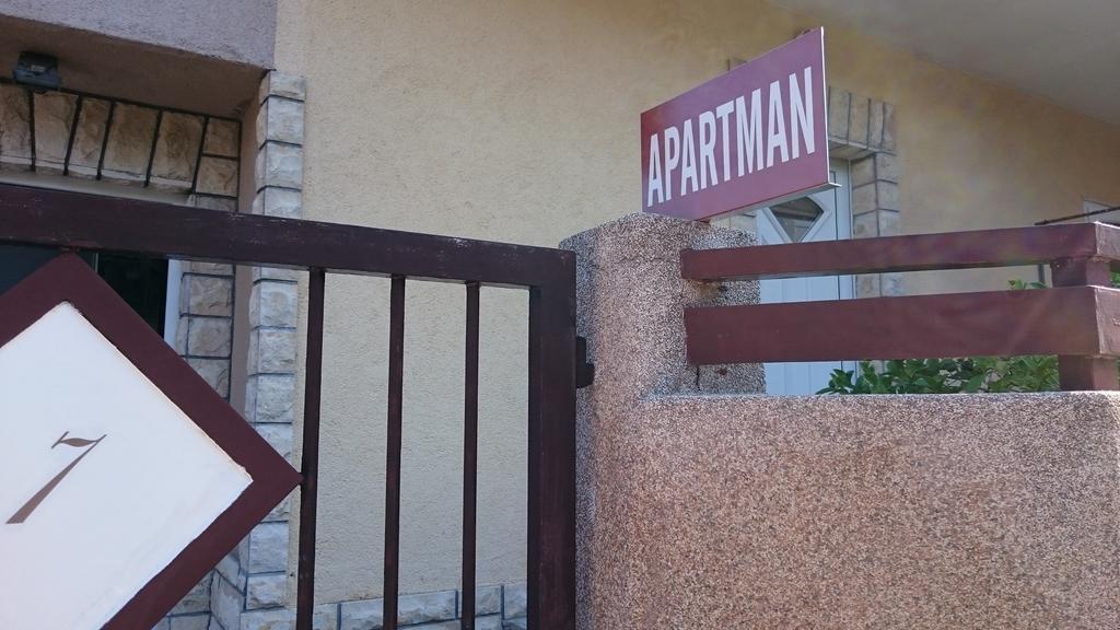 Apartments Jita Primošten Exterior foto